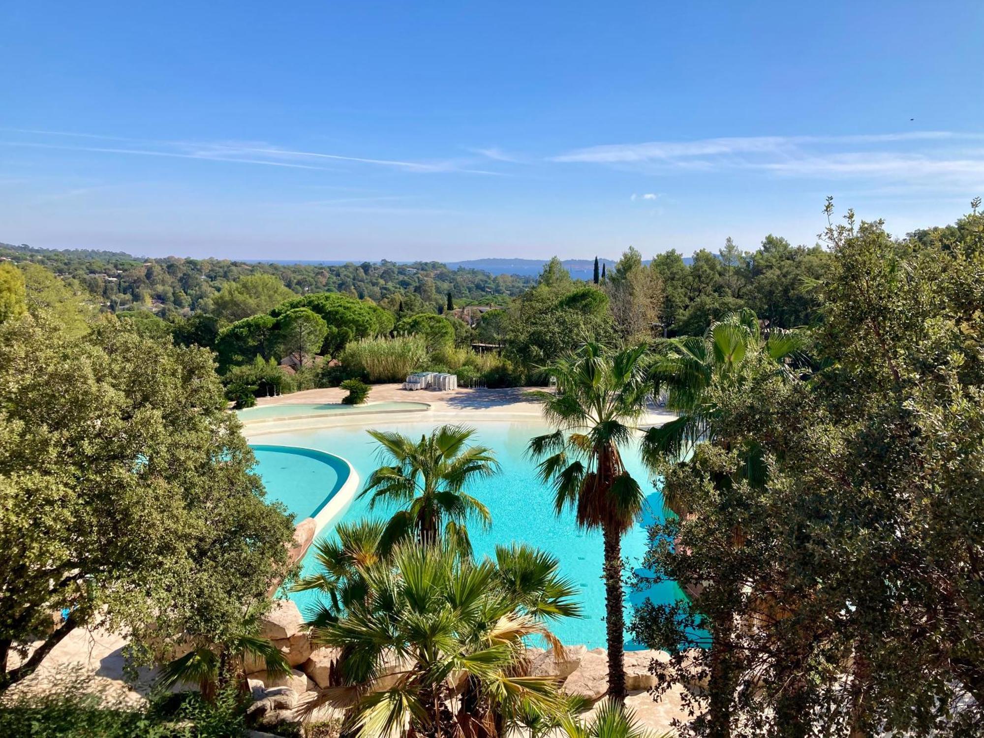 Les Restanques Vue Mer Roses 1070 Rez De Jardin Grimaud Buitenkant foto