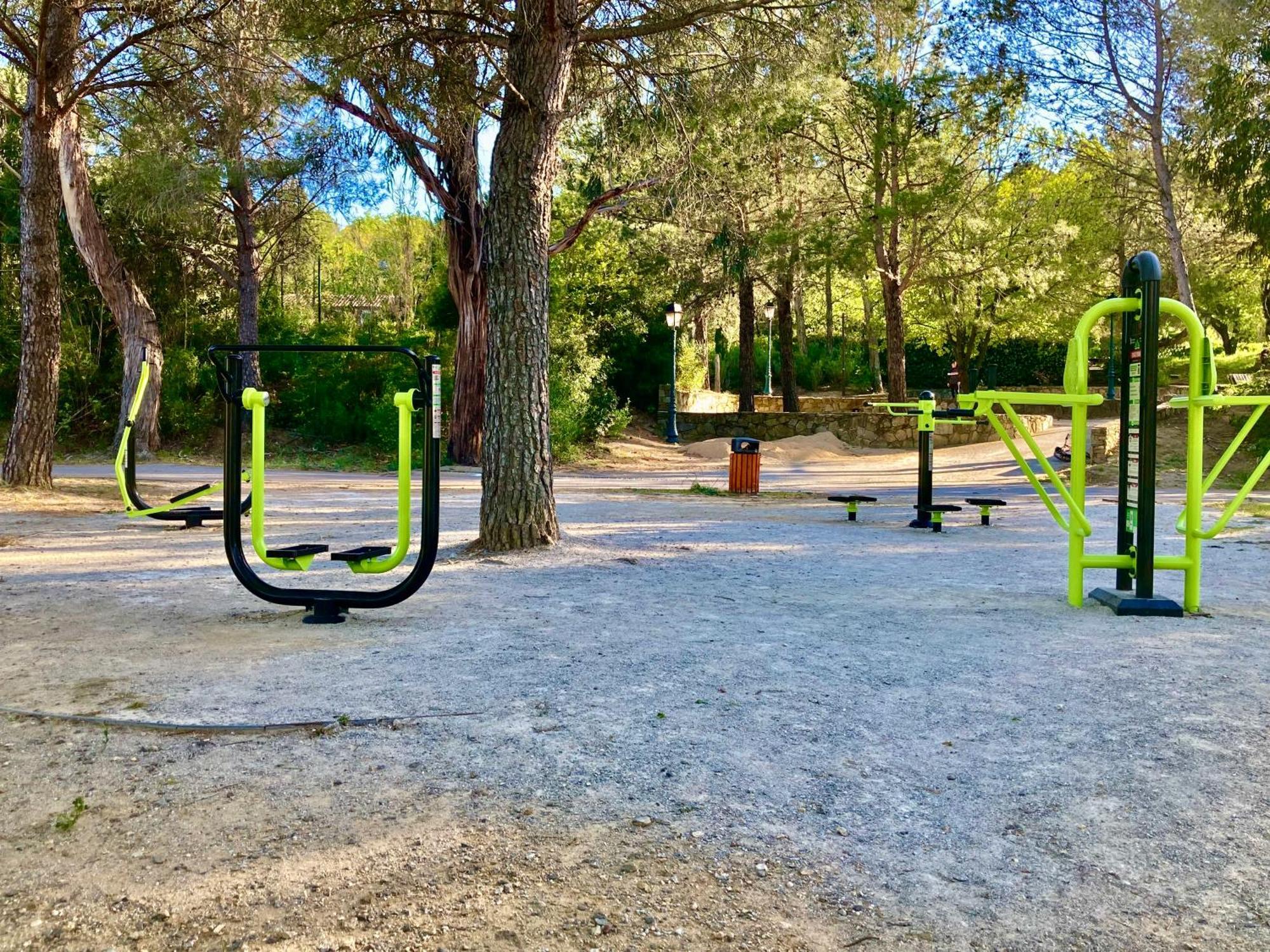 Les Restanques Vue Mer Roses 1070 Rez De Jardin Grimaud Buitenkant foto